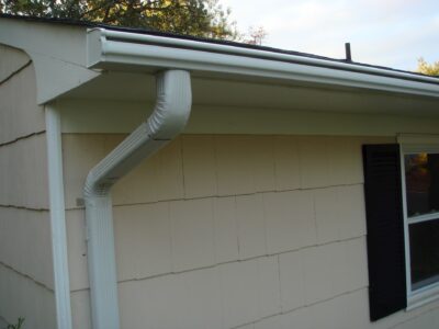 guttering Repairs near me in Evesham
